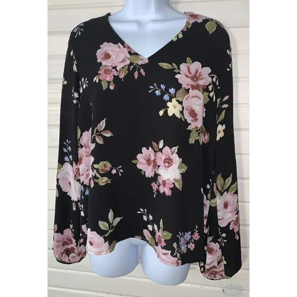 Monteau Los Angeles Sz MEDIUM Black Floral Pullover Blouse Keyhole Back EUC - Picture 4 of 10